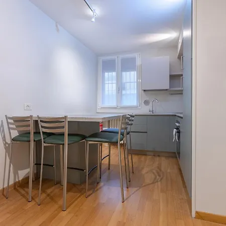 Nel Cuore Del Centro Storico Cozy Apartamento