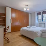 Guesthost - Nel Cuore Del Centro Storico Cozy Apartman Bologna